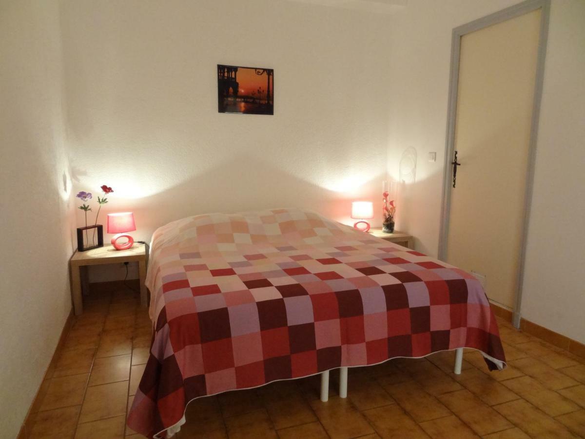 Le Moulin Des Ocres Villa Apt Exterior photo